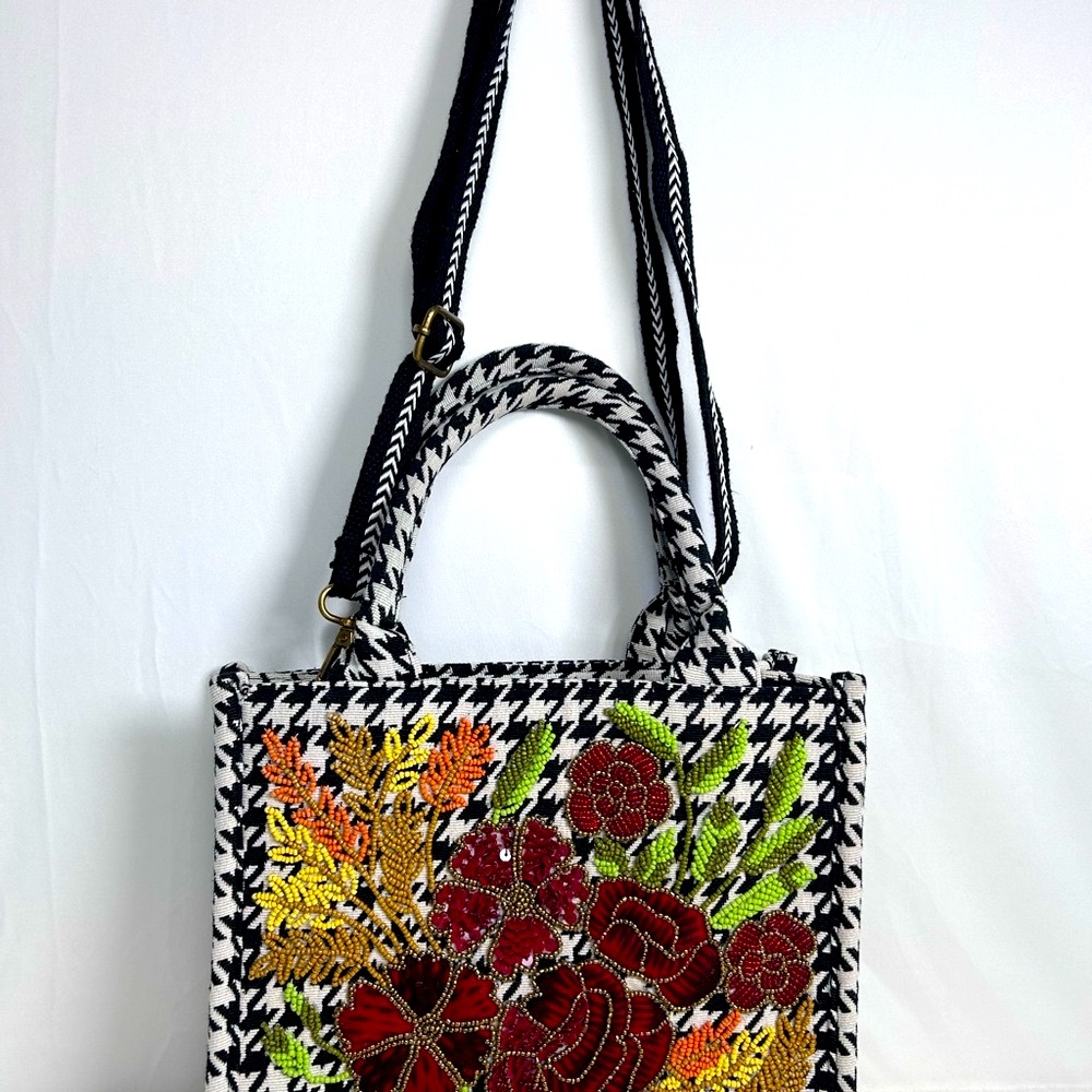 America & Beyond Elegant Floral Embroidered Houndstooth Tote - Picture 6 of 9